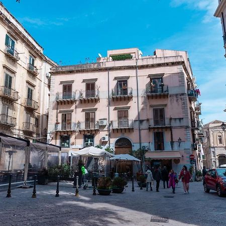 Nicolhouse - Appartamento Nel Centro Storico Di パレルモ エクステリア 写真